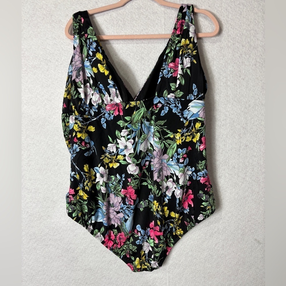Time and Tru Swimsuit 3X